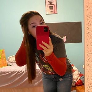 Meet your Posher, Allyssa